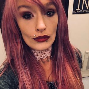 Meet your Posher, Destiny